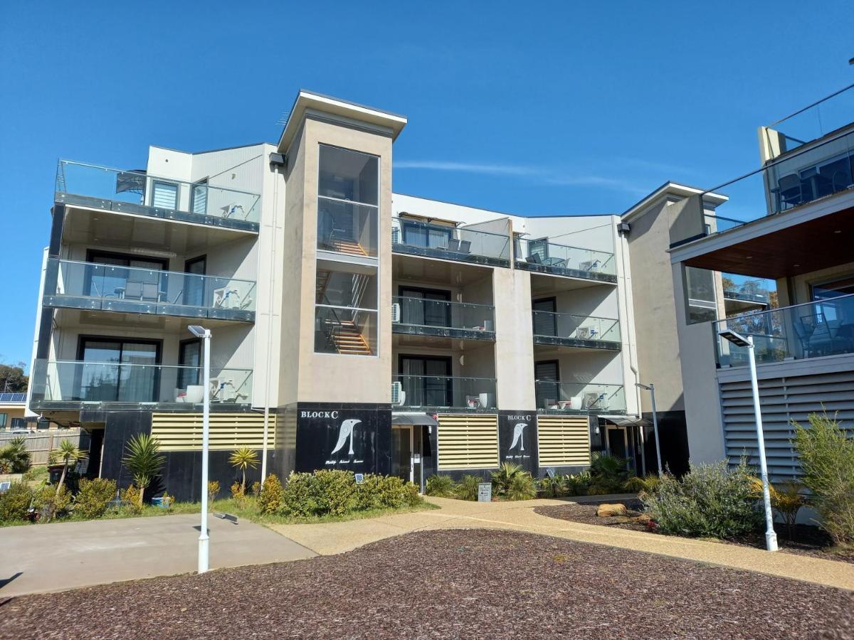 Apartments In Phillip Island Towers - Block C 카우즈 외부 사진