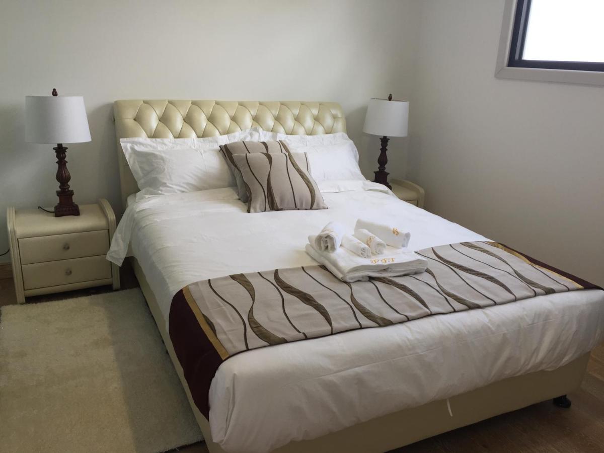 Apartments In Phillip Island Towers - Block C 카우즈 외부 사진